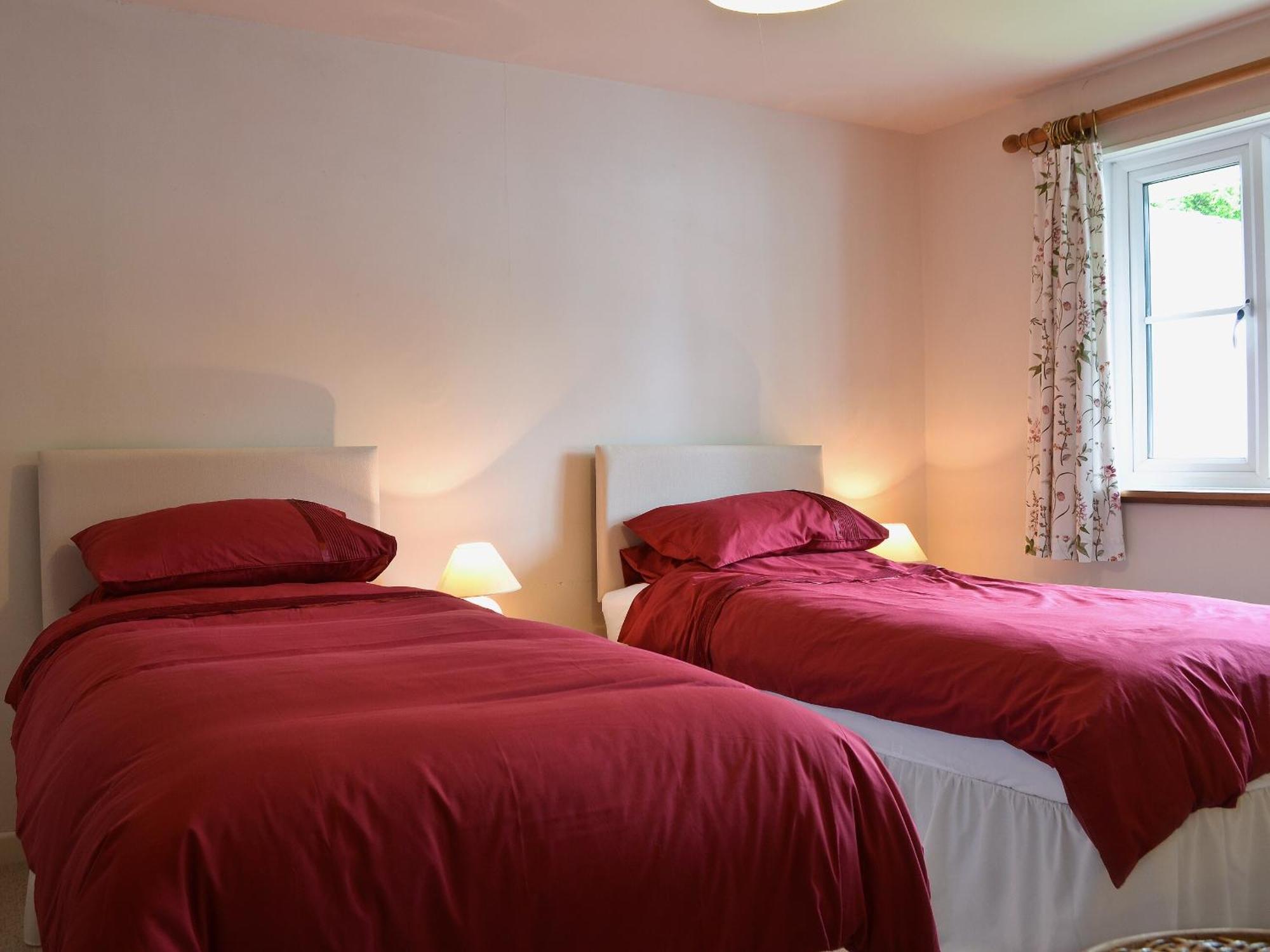 Haystacks Villa โบว์เนส ออน วินเดอเมียร์ ภายนอก รูปภาพ
